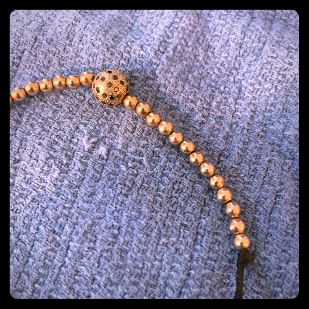 Rose gold beaded macrme bracelet